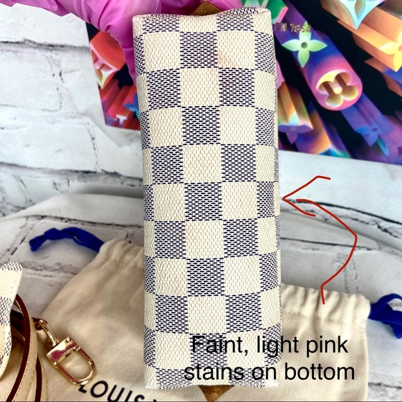 Louis Vuitton Damier Azur Cosmetic Pouch Crossbody Bag with leather strap - Picture 14 of 16